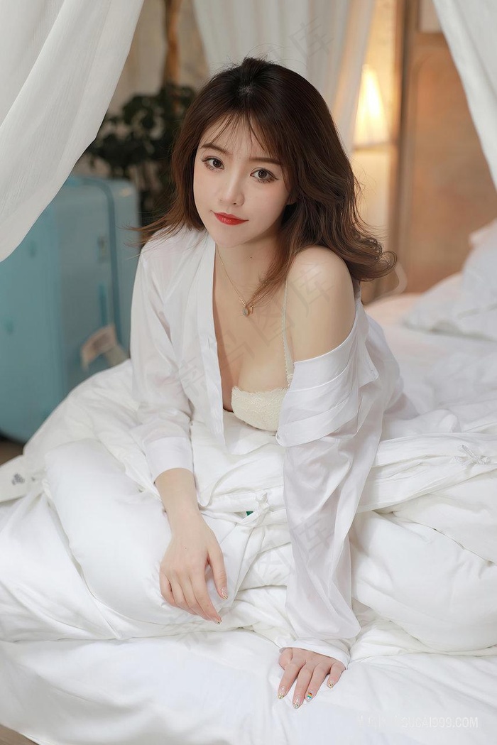 怡红院中出